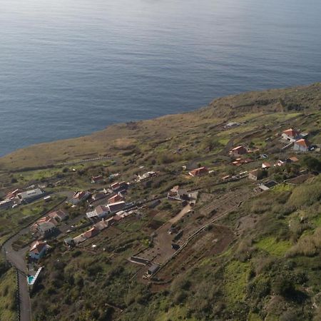Refugio De Pedra Villa Faja da Ovelha Exterior photo