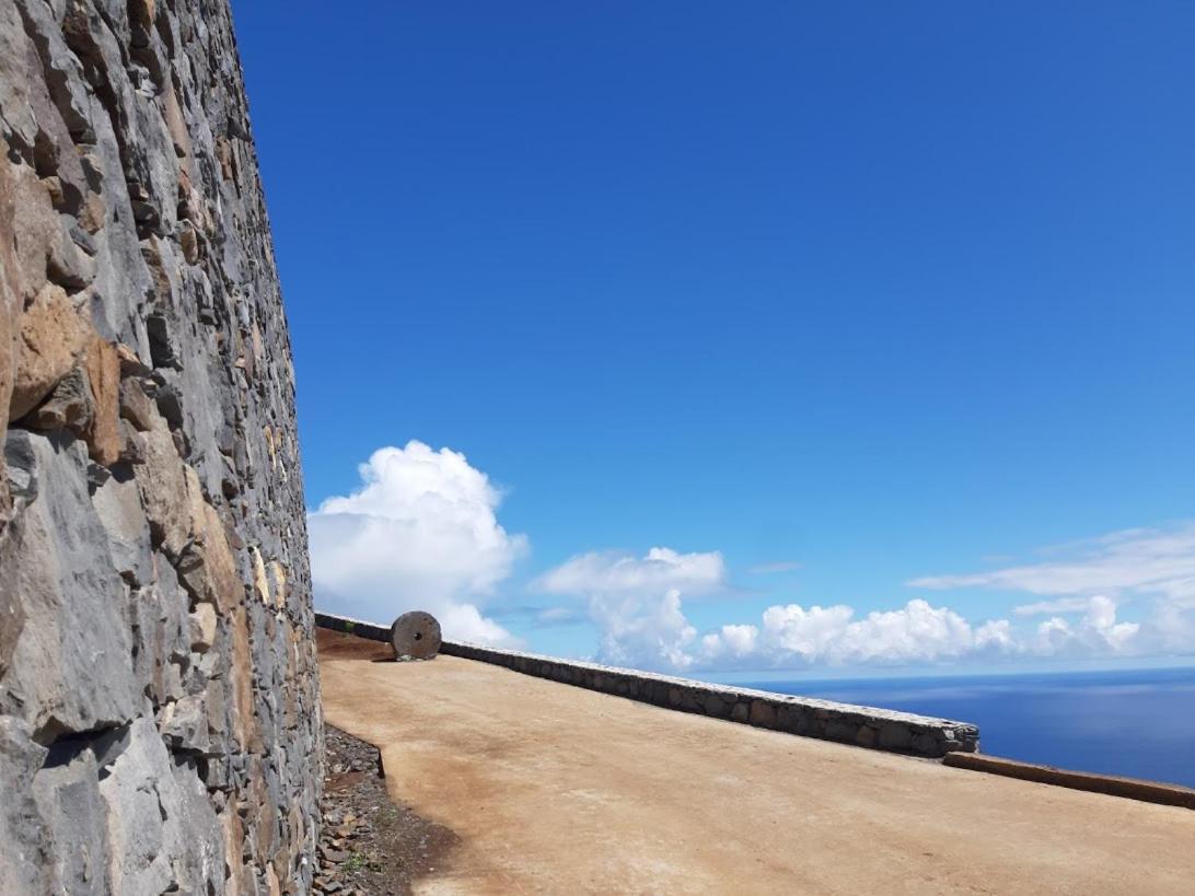 Refugio De Pedra Villa Faja da Ovelha Exterior photo
